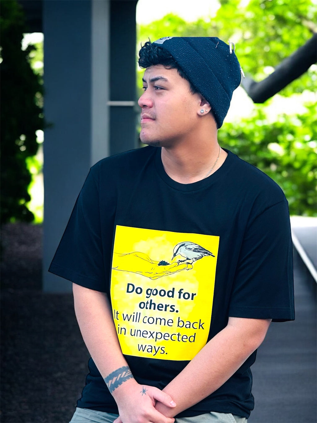 T-Shirt (Do good for others)